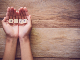 外國人說“I’ll give you that.”別以為他要送你禮物